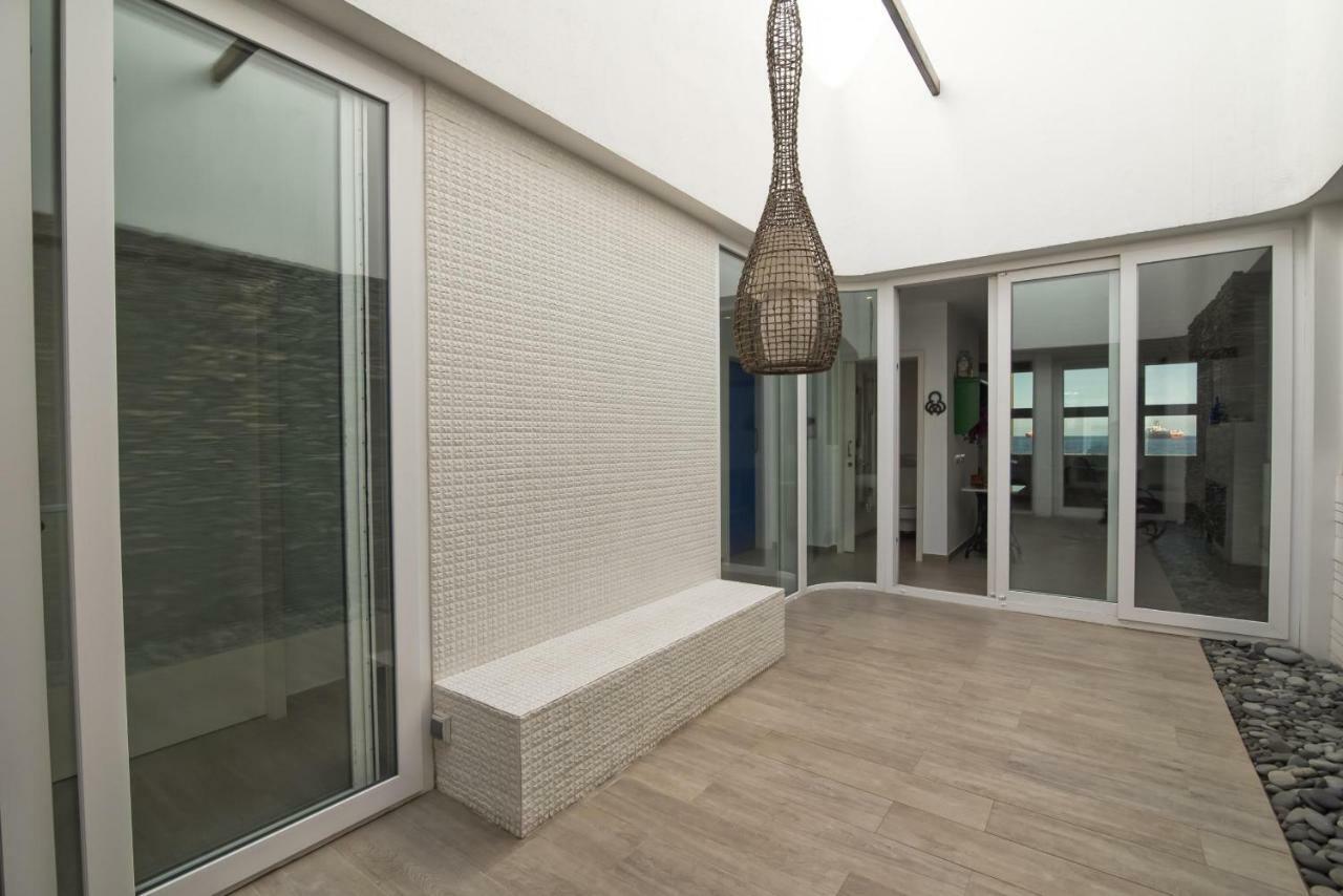 Flatguest - Castle Sea View Apartment Las Palmas de Gran Canaria Exterior photo